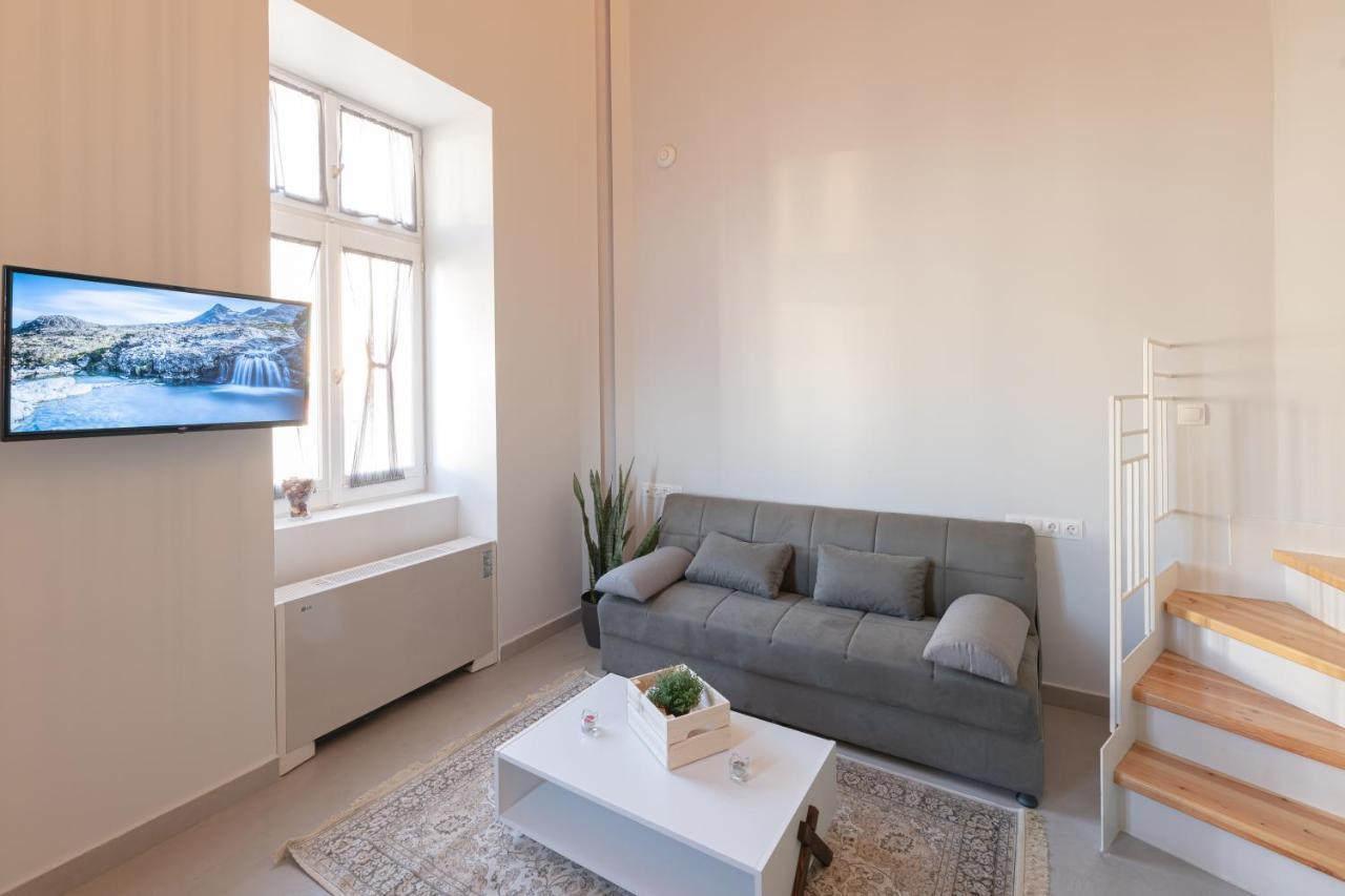 Ether Loft Suites Athene Buitenkant foto